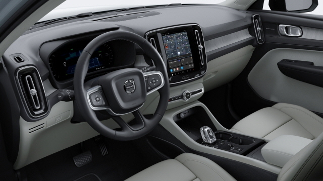 볼보자동차, 프리미엄 콤팩트 SUV 'XC40' 2026년식 모델 출시