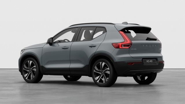 볼보자동차, 프리미엄 콤팩트 SUV 'XC40' 2026년식 모델 출시