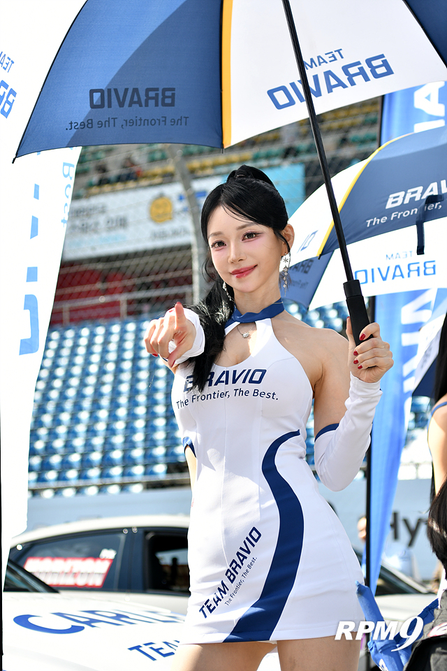 [포토] 현대 N 페스티벌의 미모 챔피언, 레이싱모델 벨라