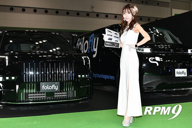 [포토] 2025 일본 모빌리티쇼에 나타난 여신