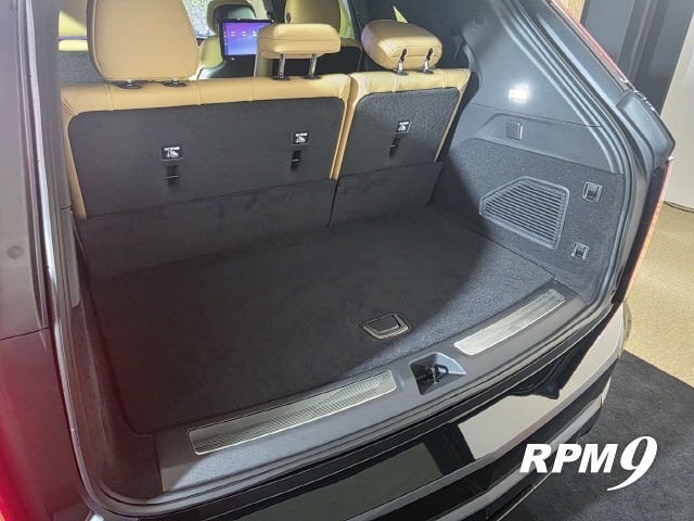 캐딜락, 플래그십 전기 SUV '에스컬레이드 IQ' 공식 발표